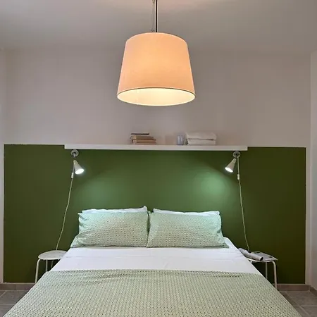 Con Terrazza Ferienhaus